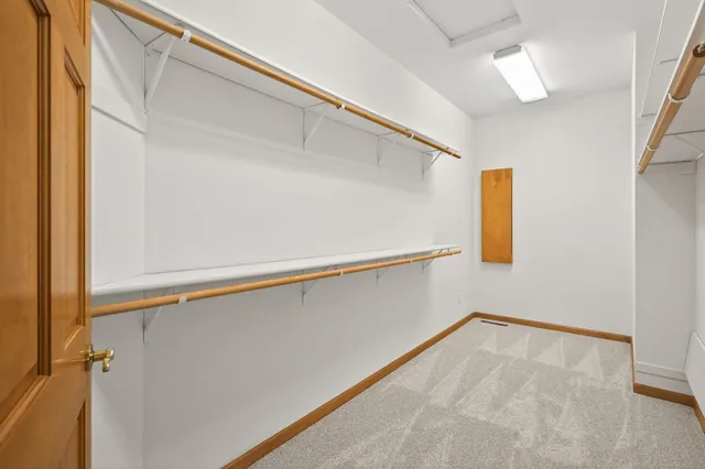 $1,050,000 | 2520 Arbor Court, Mendota Heights, MN 55120