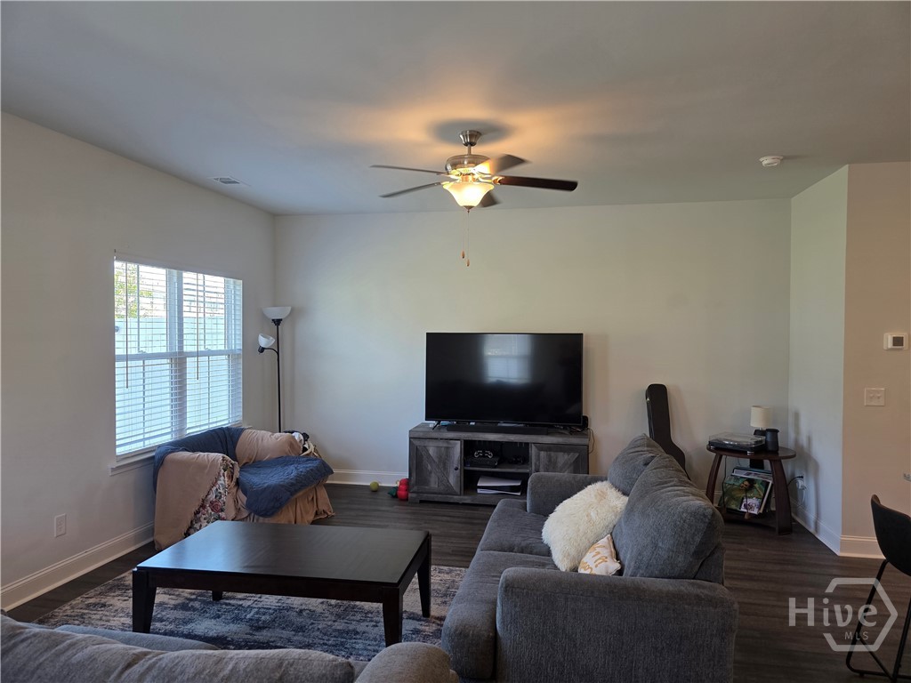 541 Gov Treutlen Circle Pooler, GA 31322 - Photo 7 of 28