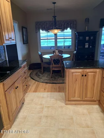 $970,000 | 127 Golf View Boulevard, Dandridge, TN 37725