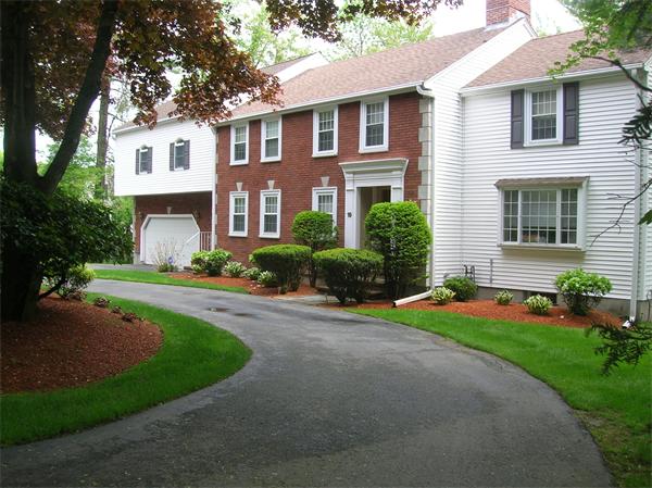 19 Edgemere Road Lynnfield, MA 01940 - Photo 16 of 19 Gallery Image 16