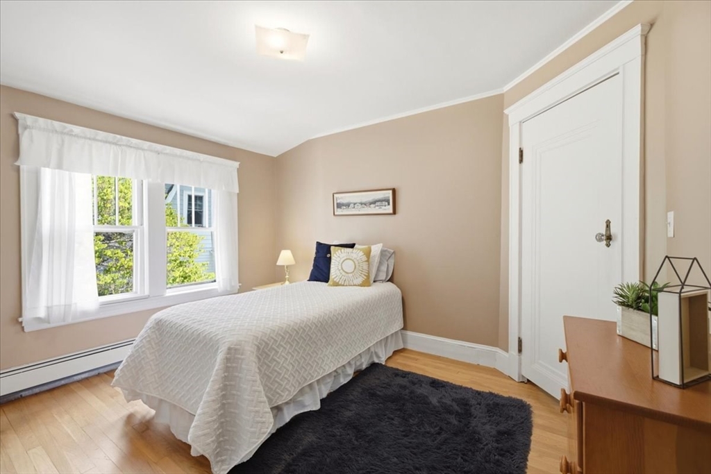 366 Warren Street Needham, MA 02492 - Photo 14 of 22