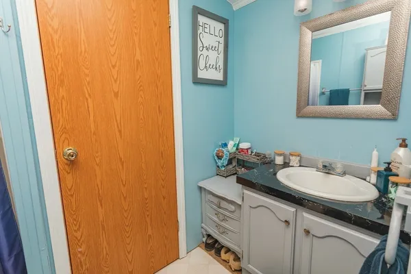 $290,000 | 198 West Hawley Road, Hawley, MA 01339