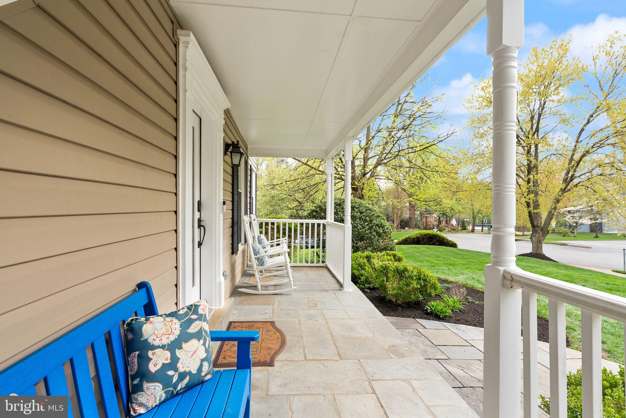 11401 Tanbark Drive Reston, VA 20191 - Photo 4 of 80