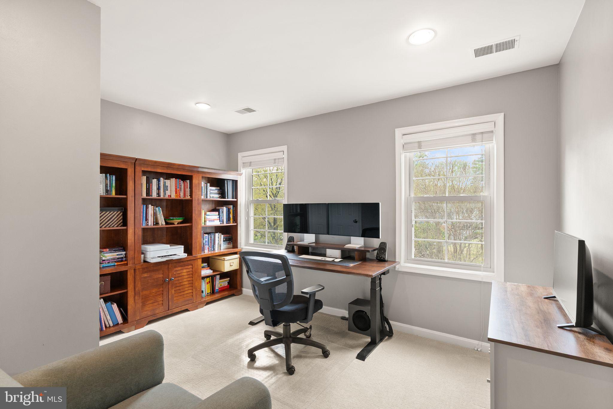 11401 Tanbark Drive Reston, VA 20191 - Photo 41 of 80
