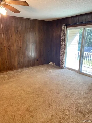 $215,000 | 1001 South 1 Mile Road, Dexter, MO 63841