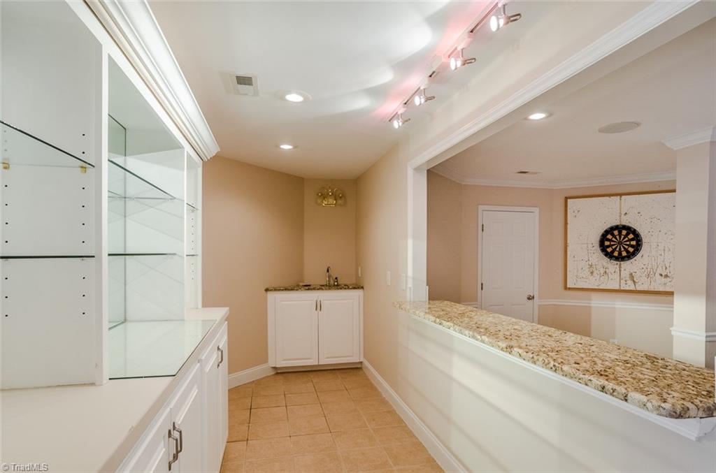 6702 Bugle Run Drive Oak Ridge, NC 27310 - Photo 21 of 29 Bar - 2nd Floor