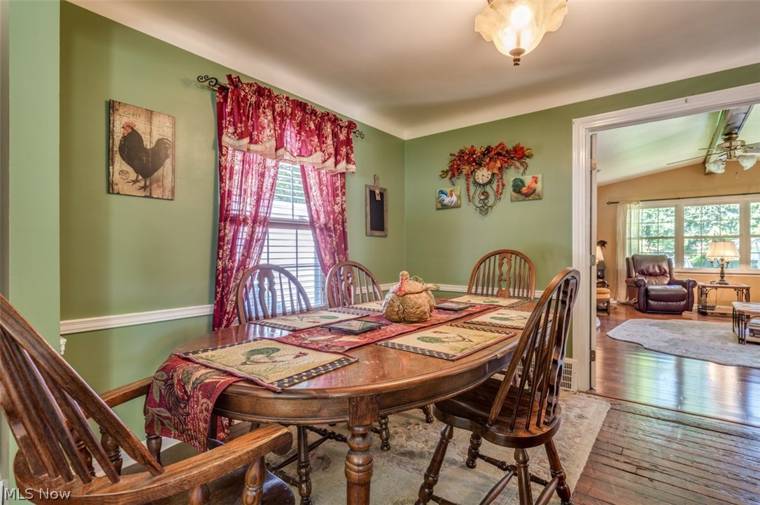 4927 Anderson Road Cleveland, OH 44124 - Photo 6 of 26