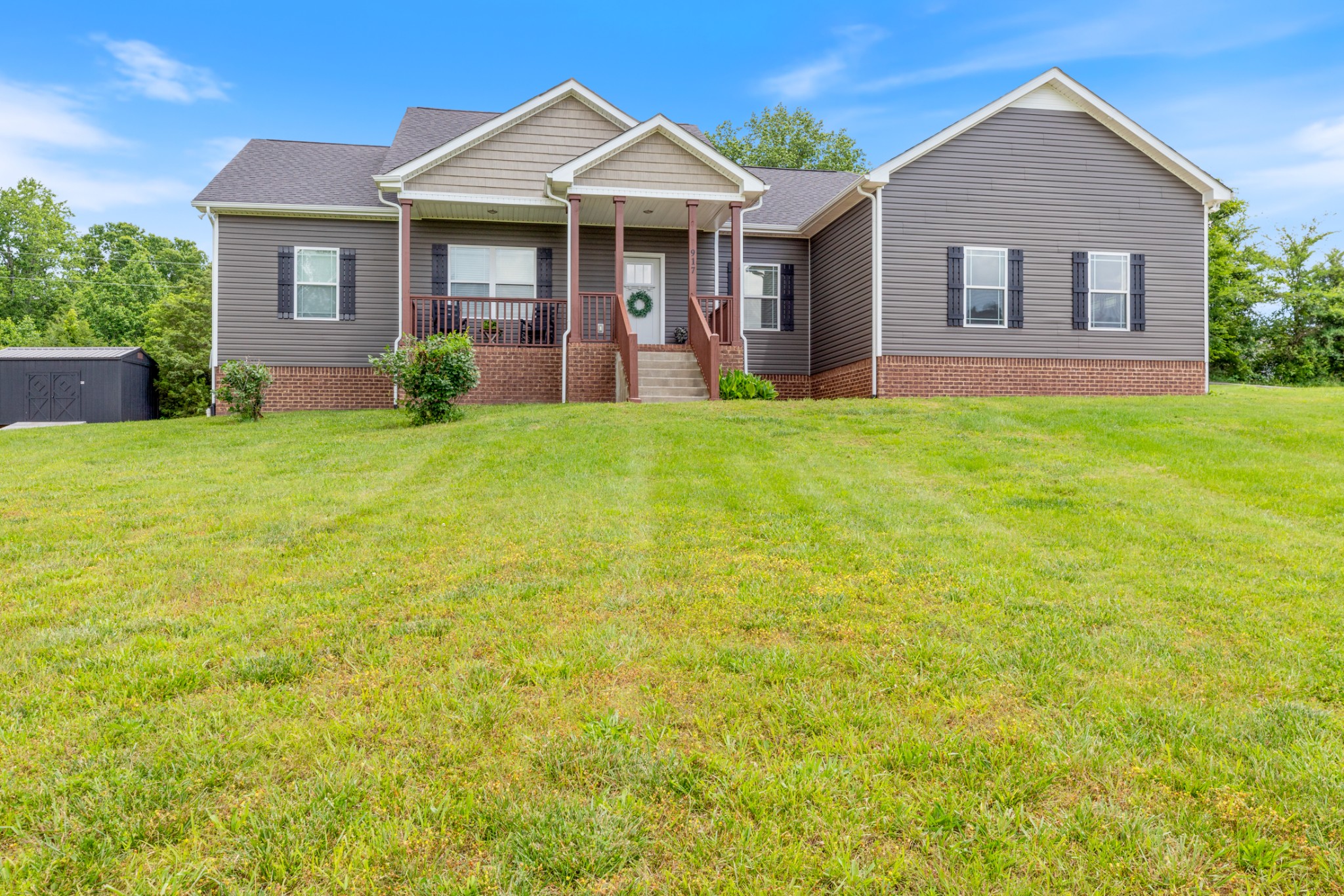 917 Shelton Road Charlotte, TN 37036 - Photo 4 of 41 Gallery Image 4