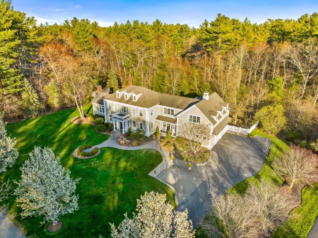 3 Clapp Brook Road Norwell, MA 02061 - Photo 1 of 42 Gallery Image 1