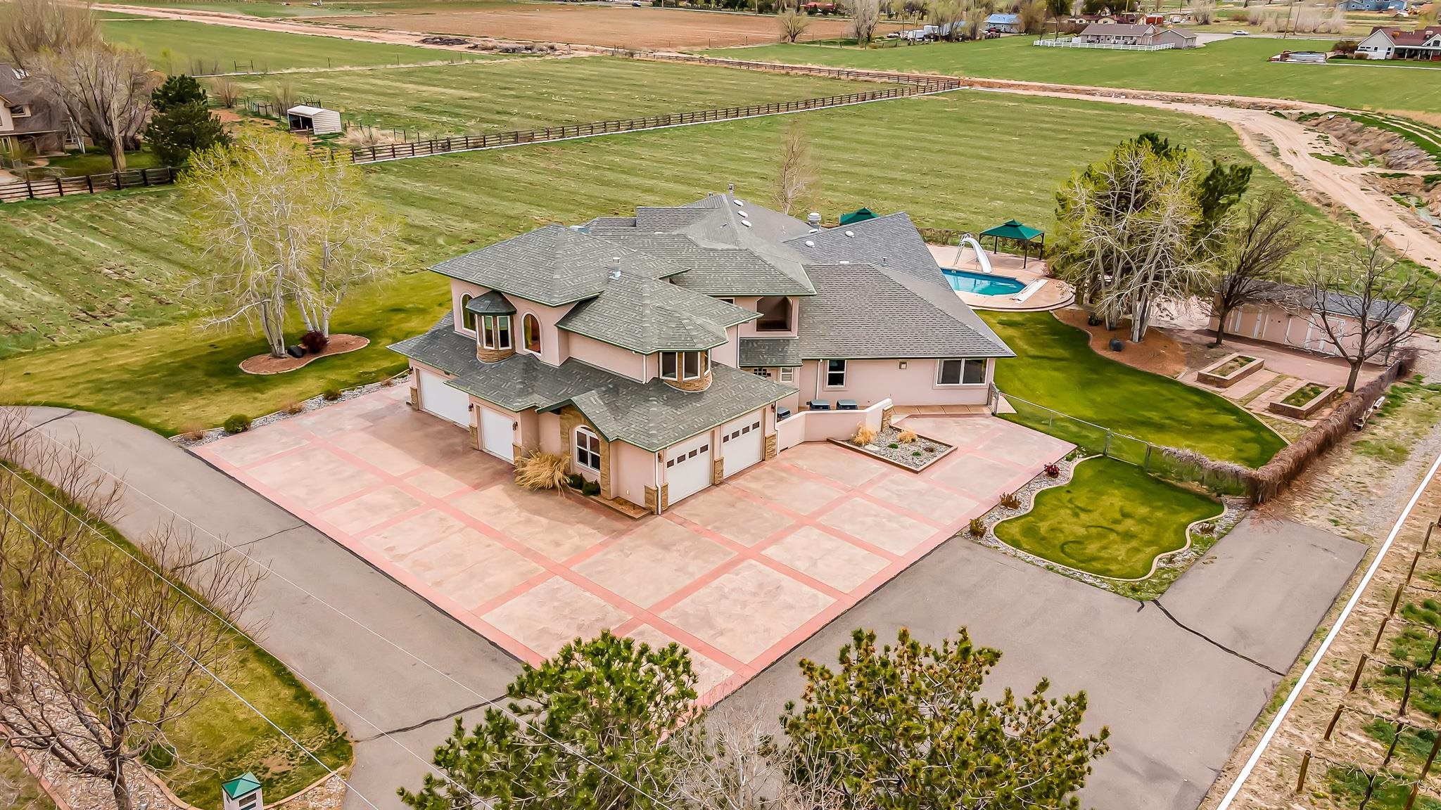 272 1/2 31 Road Grand Junction, CO 81503 - Photo 3 of 42 Gallery Image 3