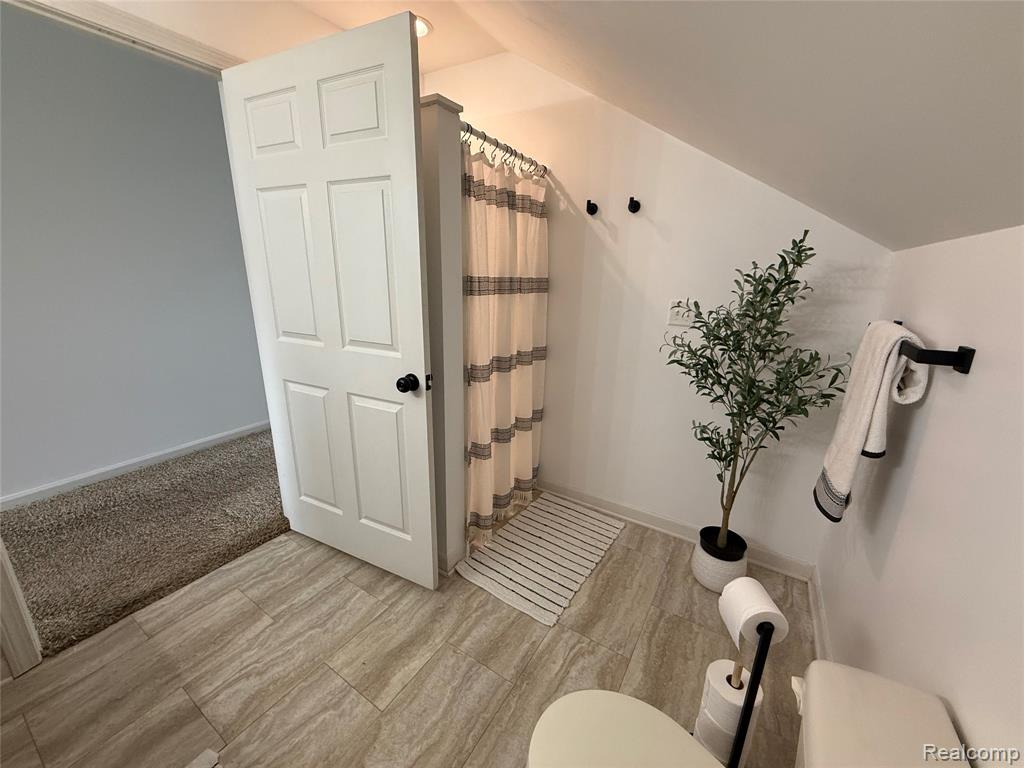 2100 South Long Lake Road, Unit 2 Fenton, MI 48430 - Photo 14 of 21