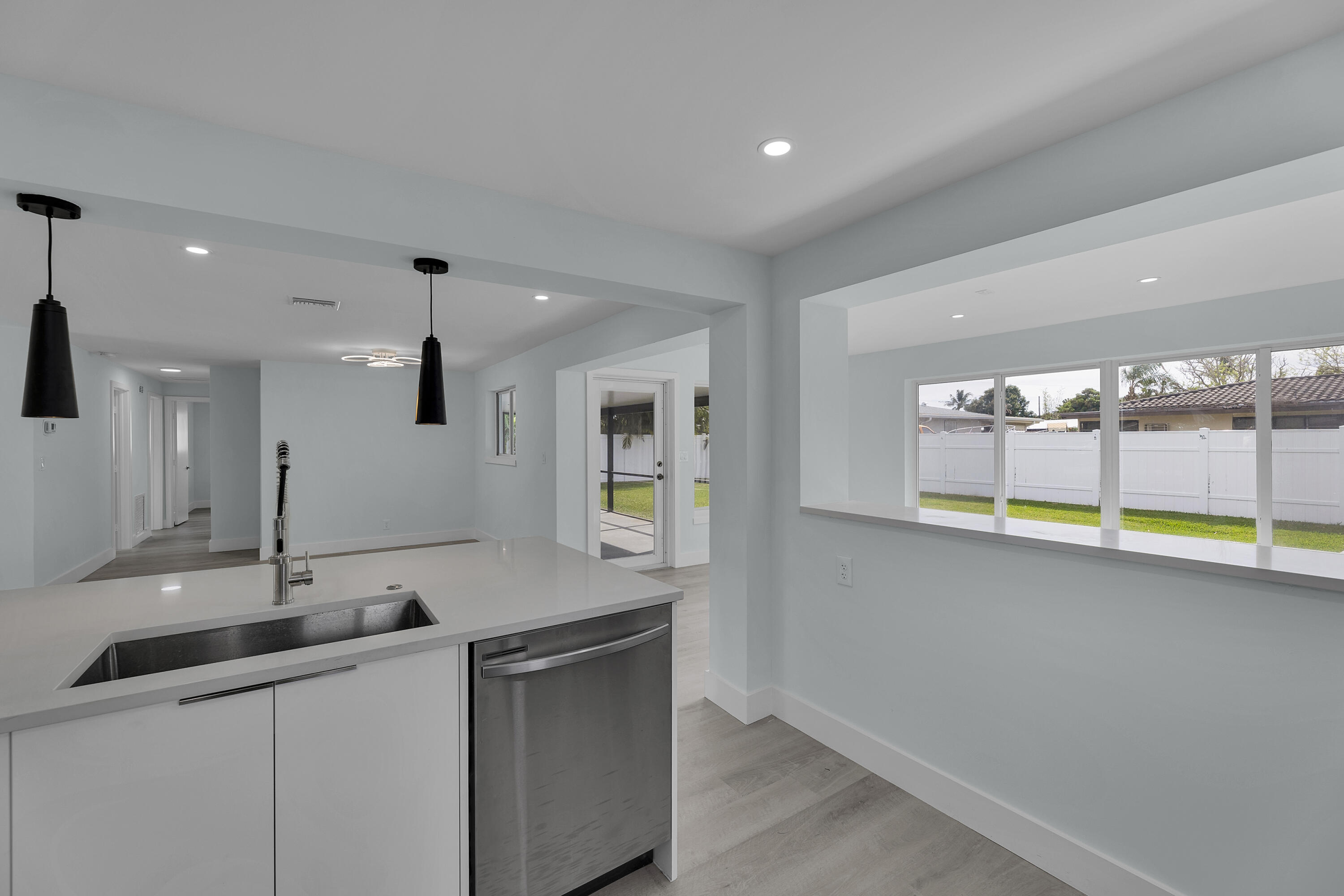 260 Northeast 28th Terrace Boca Raton, FL 33431 - Photo 16 of 40 camargo (66)