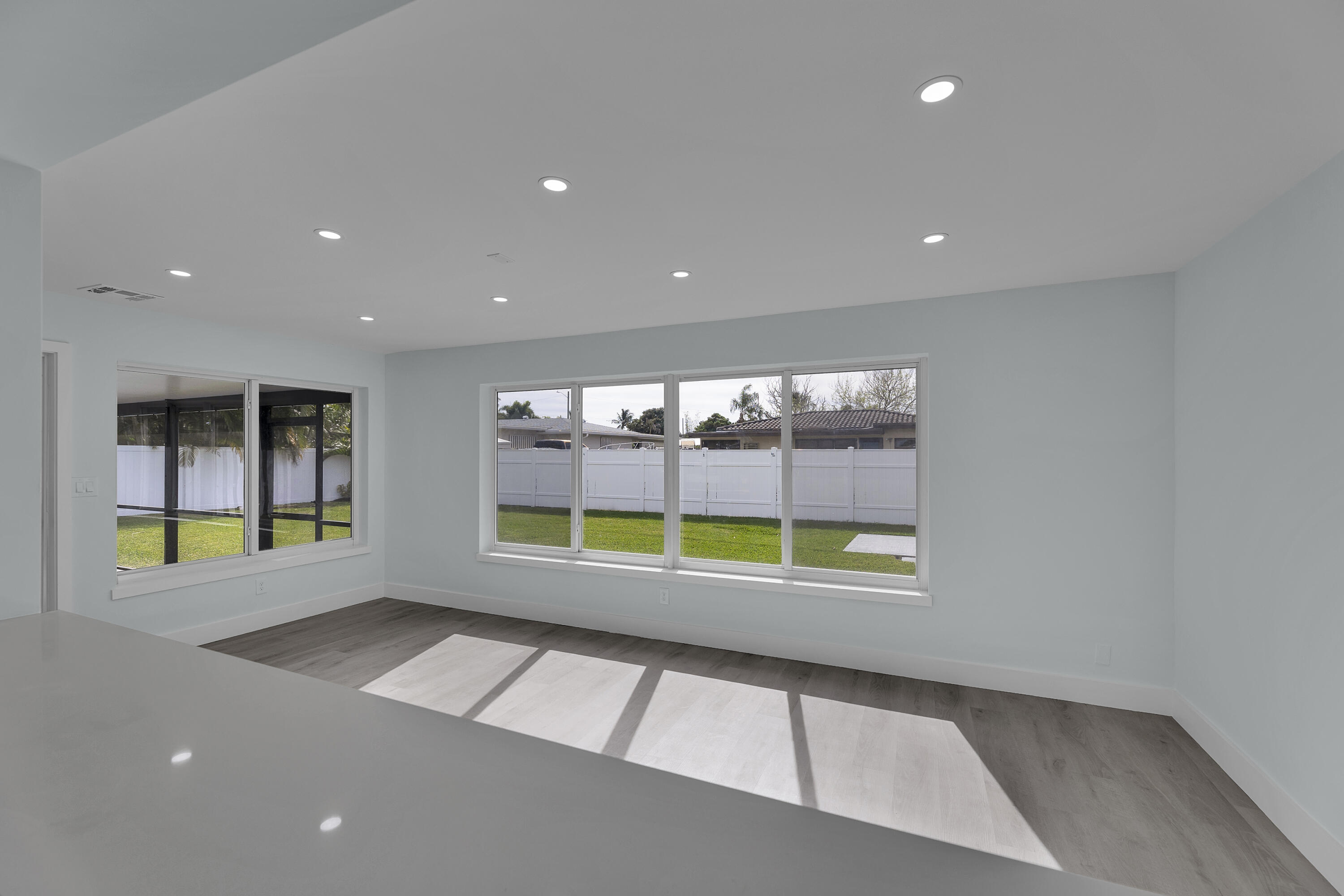 260 Northeast 28th Terrace Boca Raton, FL 33431 - Photo 17 of 40 camargo (71)