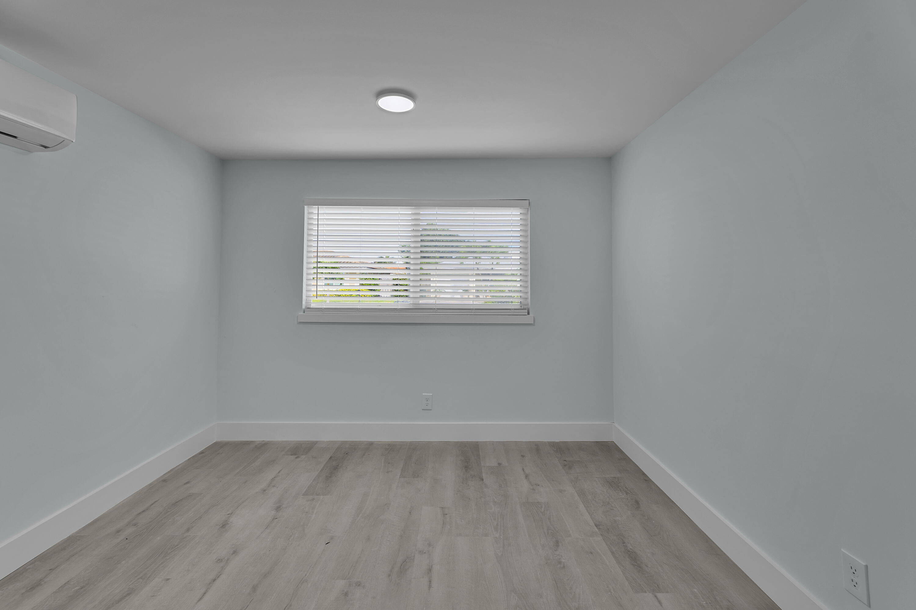 260 Northeast 28th Terrace Boca Raton, FL 33431 - Photo 24 of 40 camargo (106)