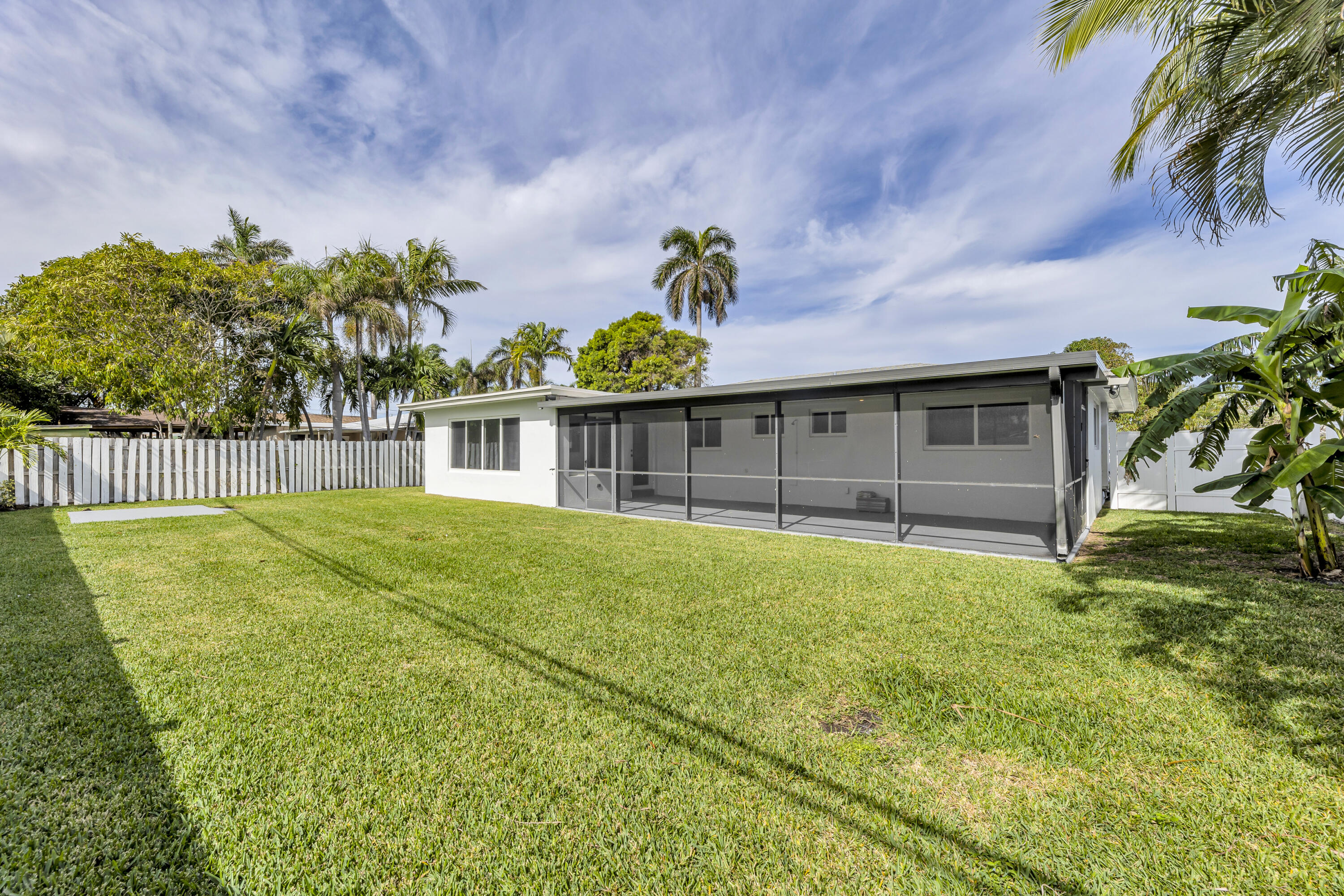 260 Northeast 28th Terrace Boca Raton, FL 33431 - Photo 39 of 40 camargo (208)