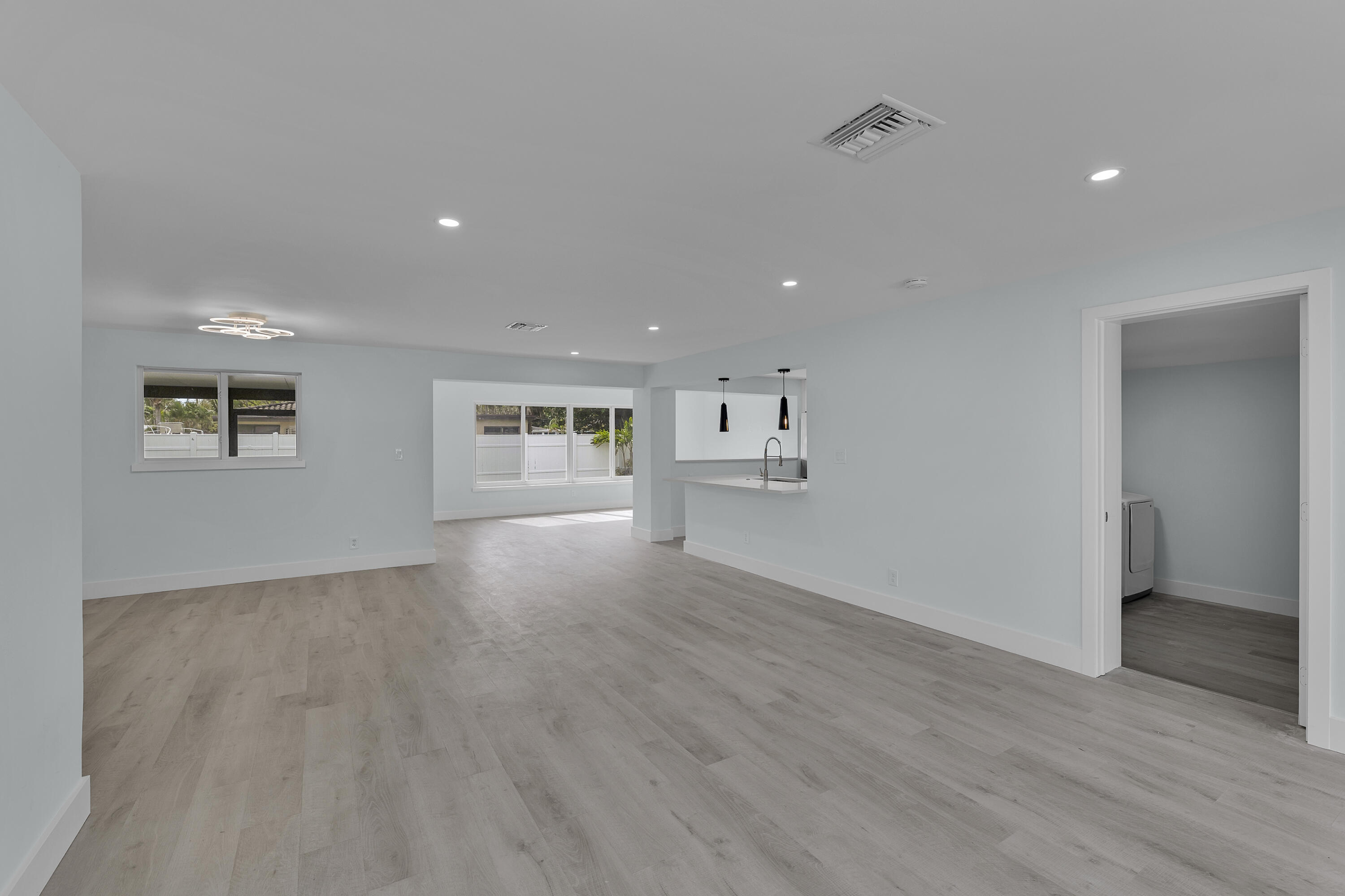 260 Northeast 28th Terrace Boca Raton, FL 33431 - Photo 8 of 40 camargo (11)