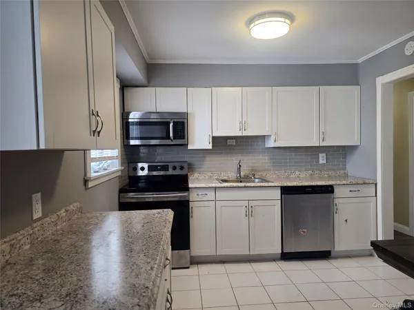 $3,000 | 228 Chance Drive, Unit 1, Oceanside, NY 11572