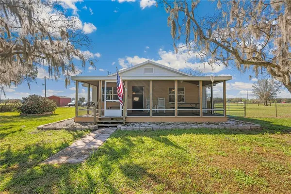 $1,600 | Undisclosed Address, Webster, FL 33597