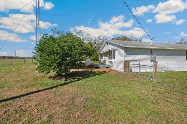 $1,600 | Undisclosed Address, Webster, FL 33597