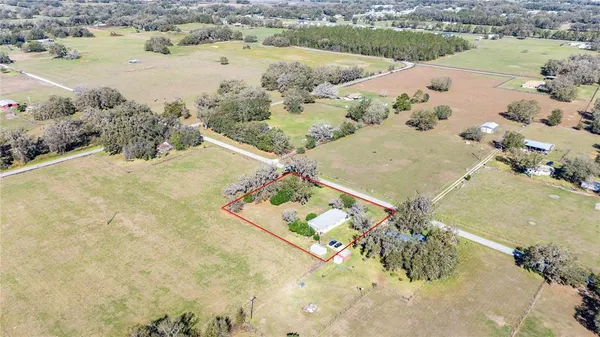 $1,600 | Undisclosed Address, Webster, FL 33597