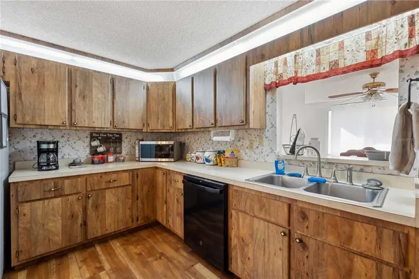 $1,600 | Undisclosed Address, Webster, FL 33597