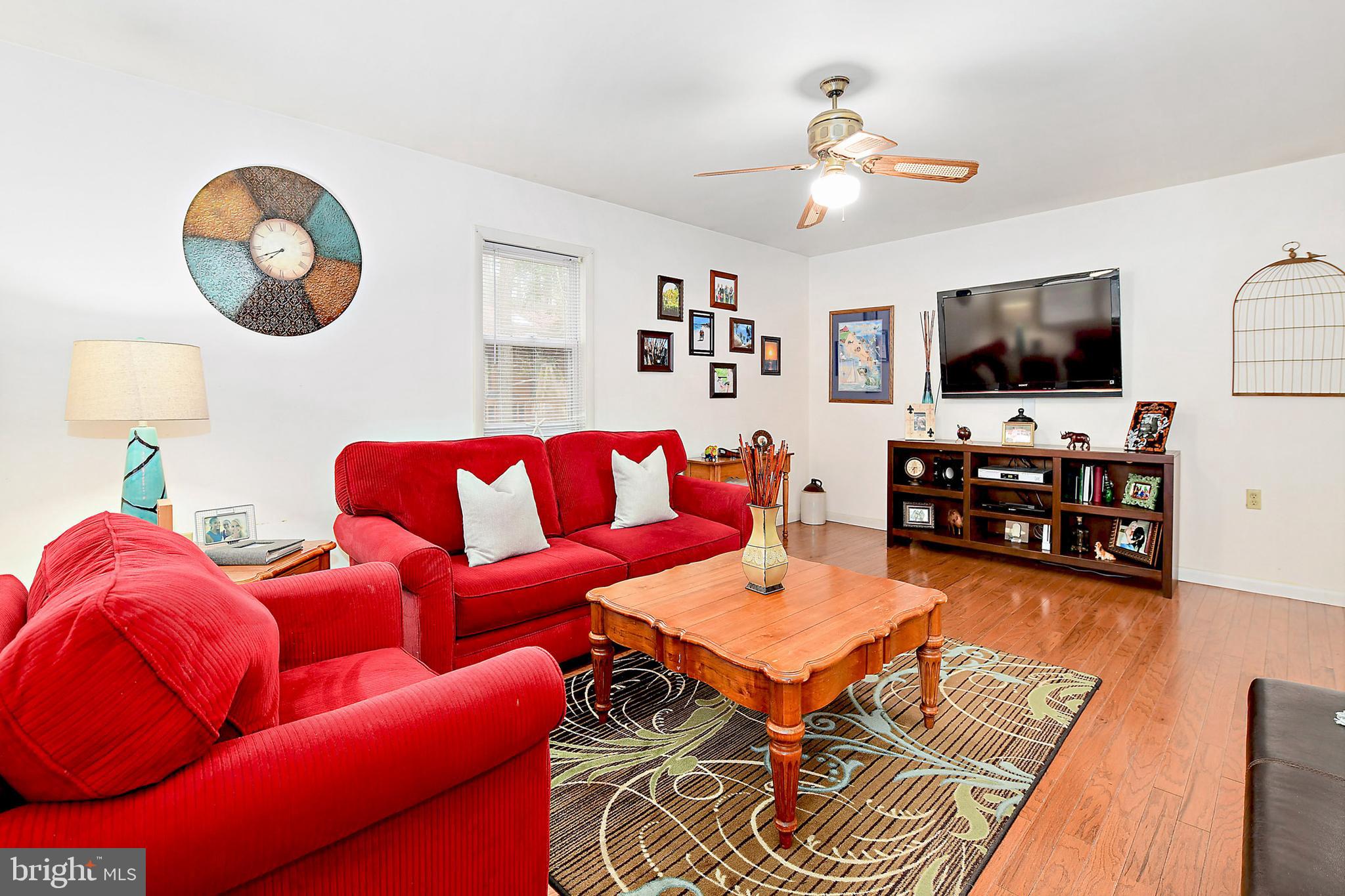 23 Harpoon Road Ocean Pines, MD 21811 - Photo 2 of 24 Living Room