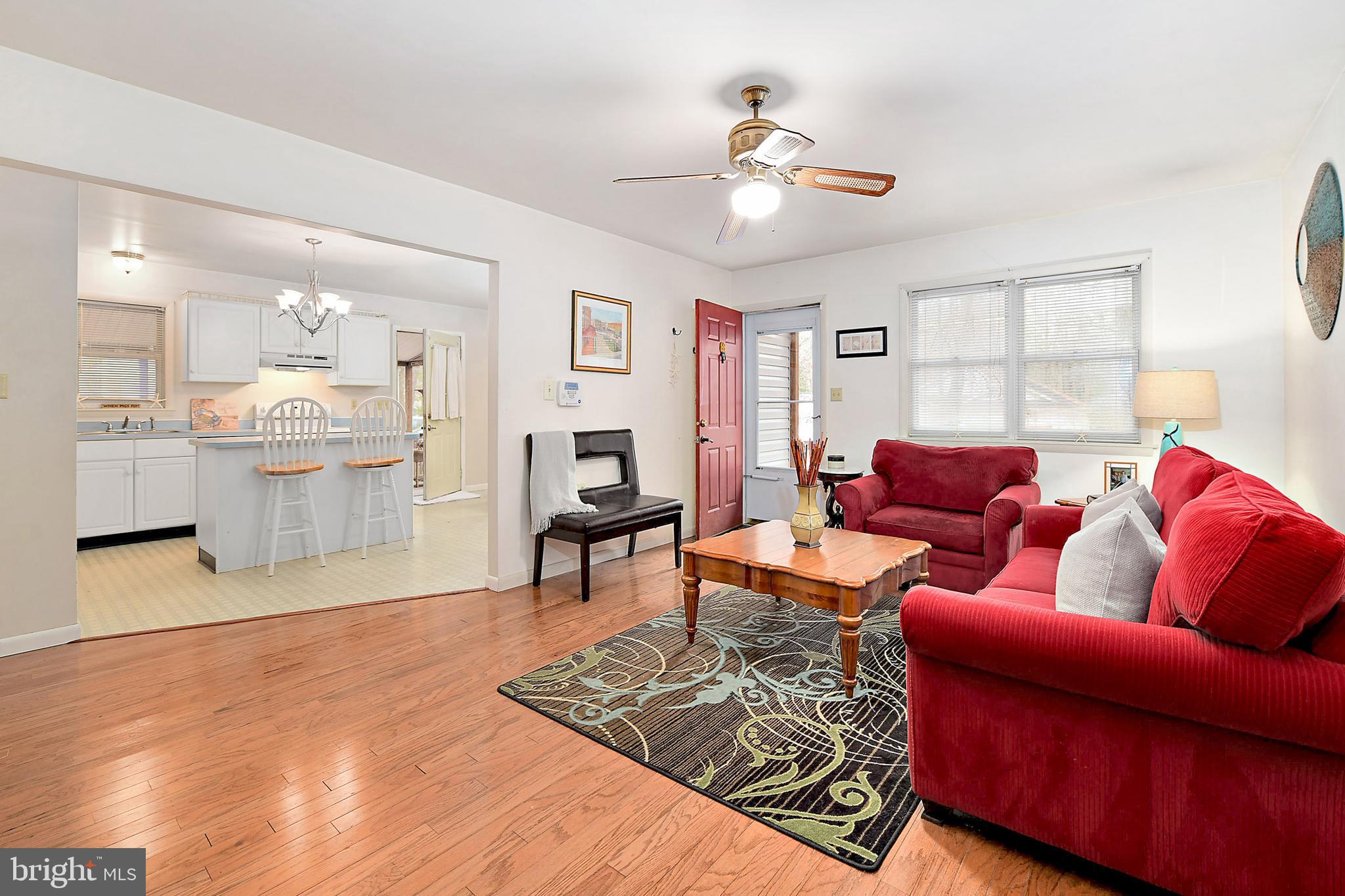 23 Harpoon Road Ocean Pines, MD 21811 - Photo 4 of 24 Living Room