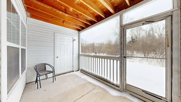 $2,200 | 2740 South Knightsbridge Circle, Ann Arbor, MI 48105