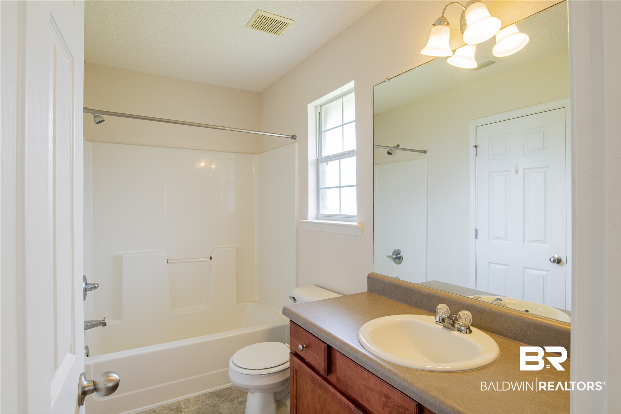 186 Pemberton Loop Fairhope, AL 36532 - Photo 13 of 30