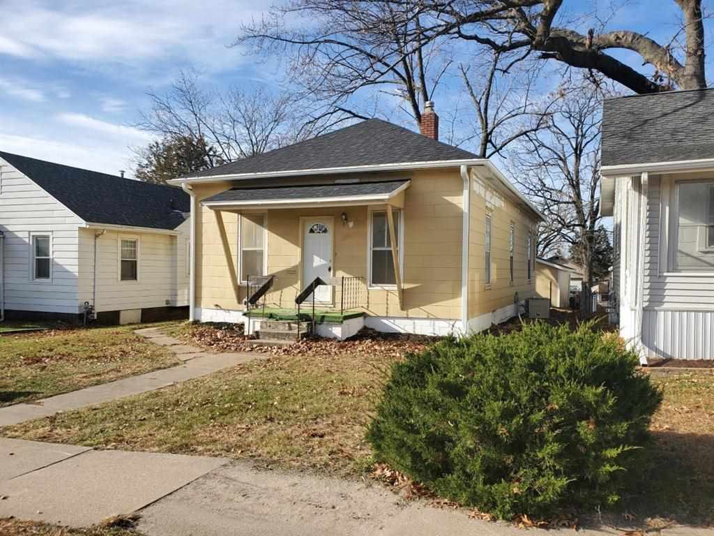 1003 Center Point Road Northeast Cedar Rapids, IA 52402 - Photo 16 of 16 Gallery Image 16
