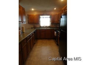 2909 Rend Drive Springfield, IL 62707 - Photo 4 of 12 Gallery Image 4