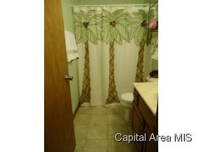 2909 Rend Drive Springfield, IL 62707 - Photo 10 of 12 Gallery Image 10