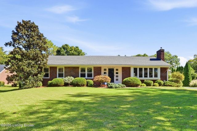 $440,000 | 111 South Hampton Road, Louisville, KY 40222