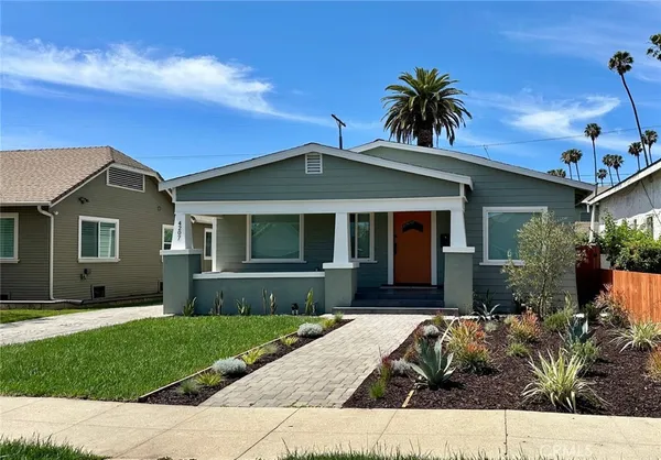 $999,900 | 4207 South Van Ness Avenue, Los Angeles, CA 90008