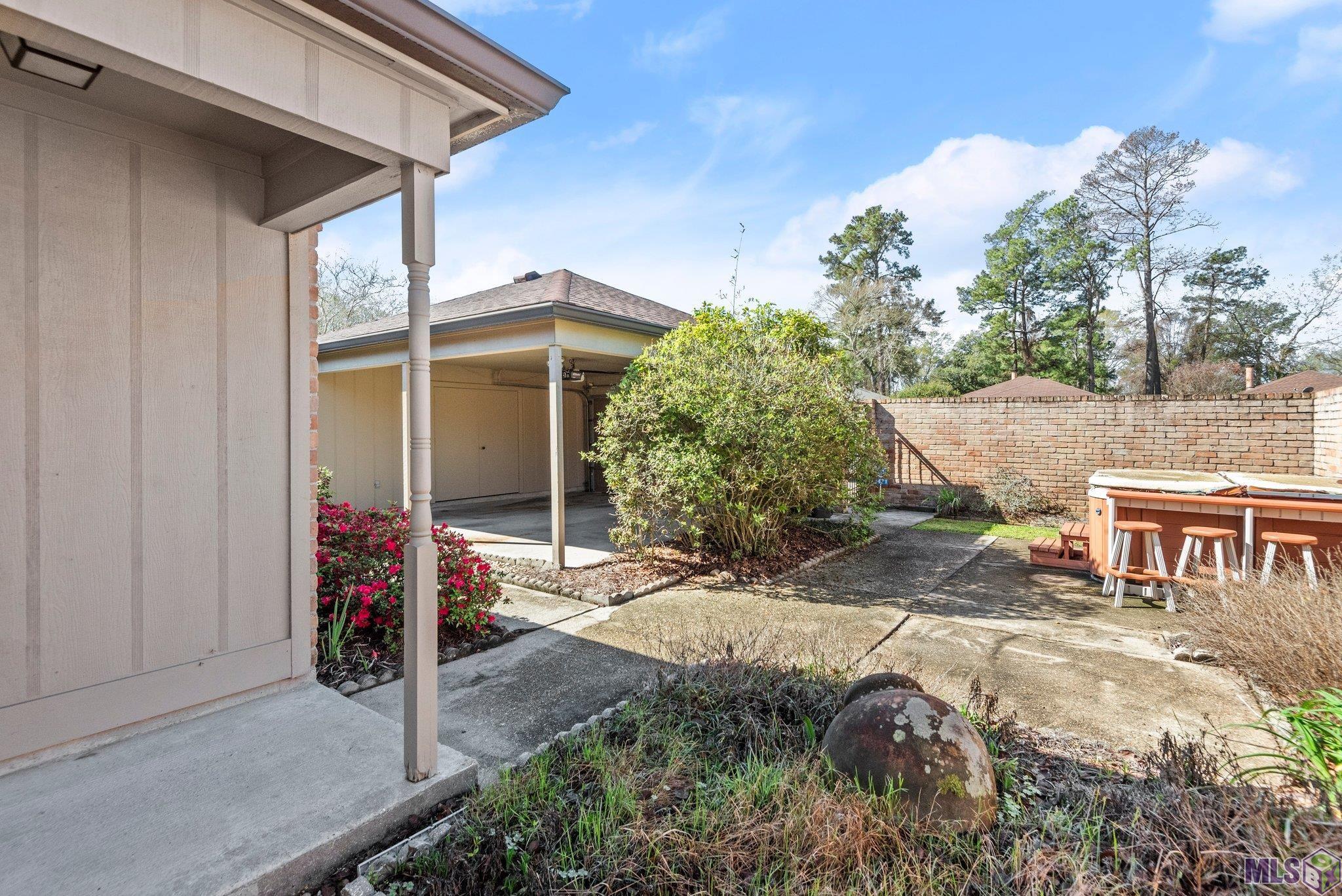 2471 Inverrary Drive Baton Rouge, LA 70816 - Photo 12 of 16 Gallery Image 12