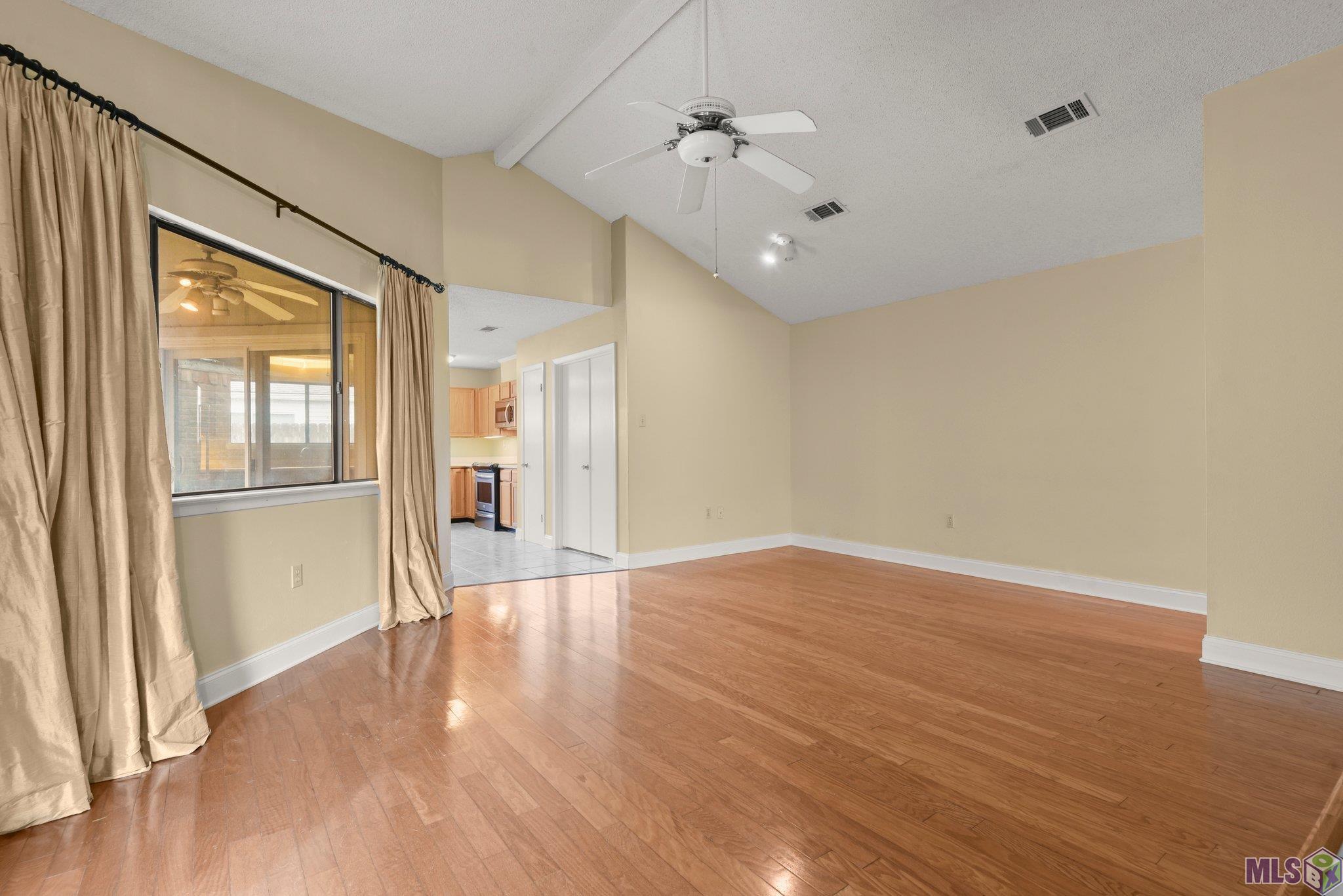 2471 Inverrary Drive Baton Rouge, LA 70816 - Photo 2 of 16 Gallery Image 2
