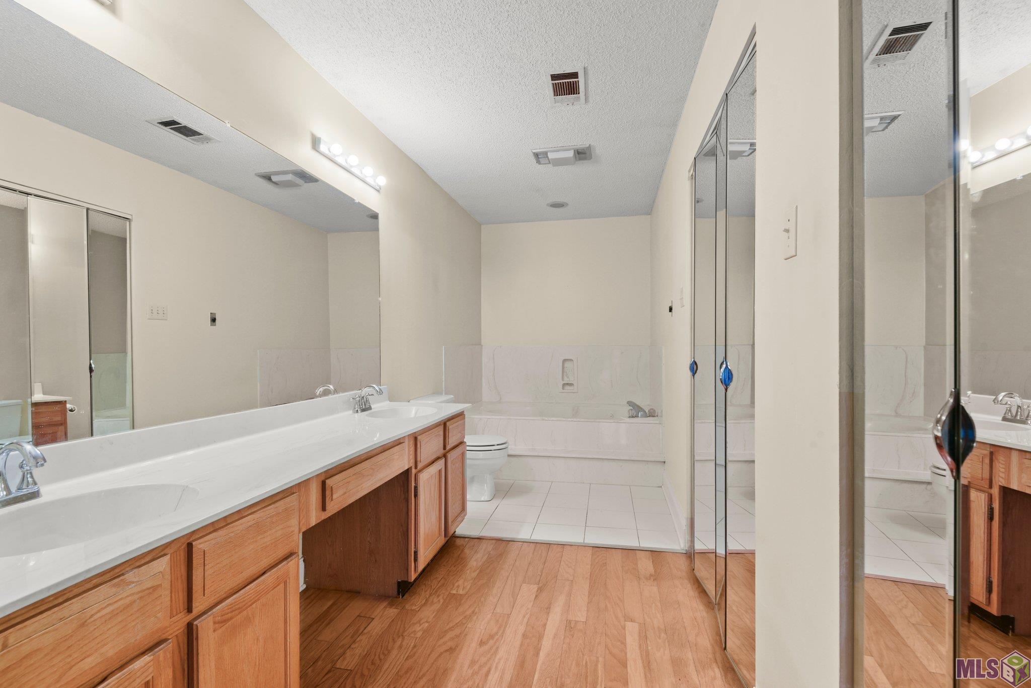 2471 Inverrary Drive Baton Rouge, LA 70816 - Photo 7 of 16 Gallery Image 7