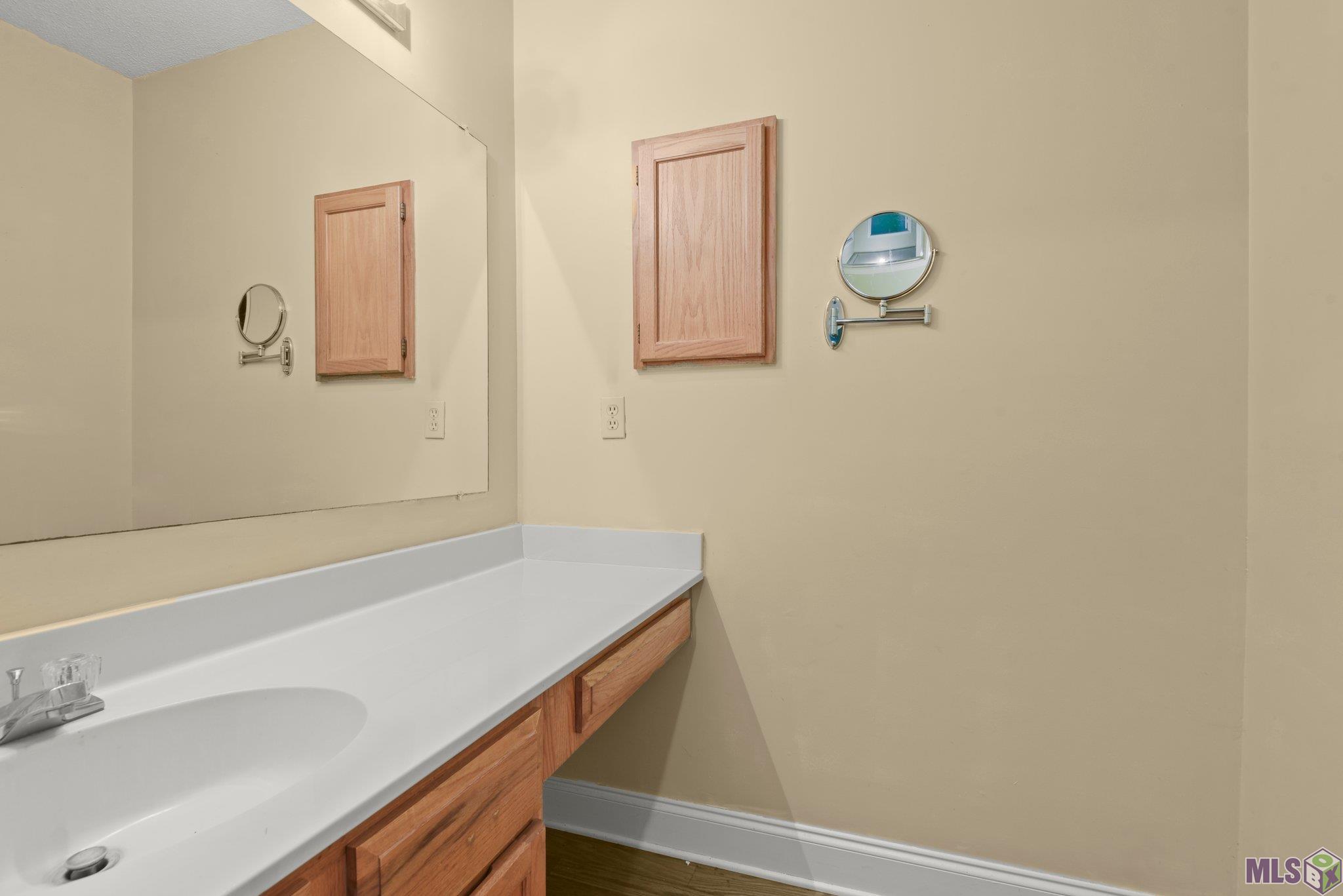 2471 Inverrary Drive Baton Rouge, LA 70816 - Photo 9 of 16 Gallery Image 9