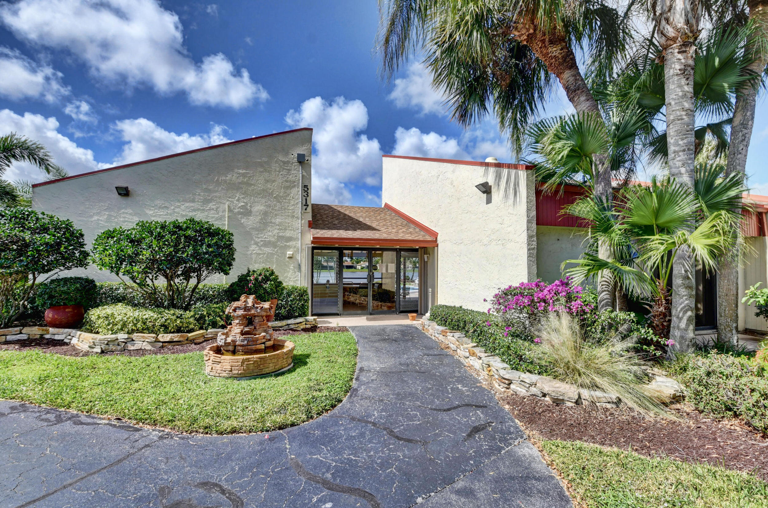 5214 Minto Road Boynton Beach, FL 33472 - Photo 8 of 20 CLUBHOUSE