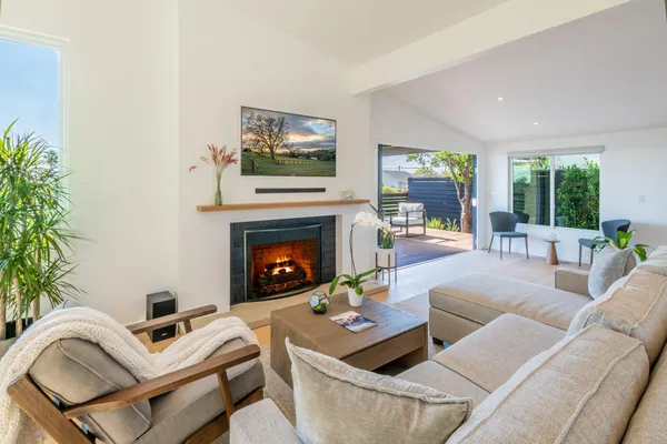 $2,695,000 | 3137 Lucinda Lane, Santa Barbara, CA 93105