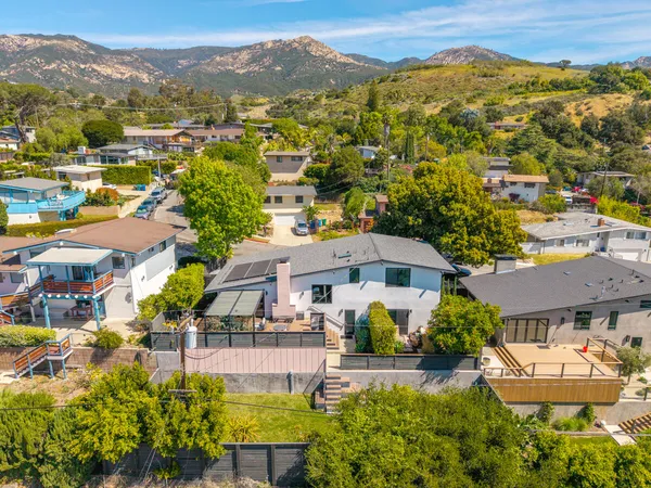 $2,695,000 | 3137 Lucinda Lane, Santa Barbara, CA 93105