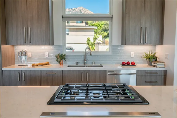 $2,695,000 | 3137 Lucinda Lane, Santa Barbara, CA 93105