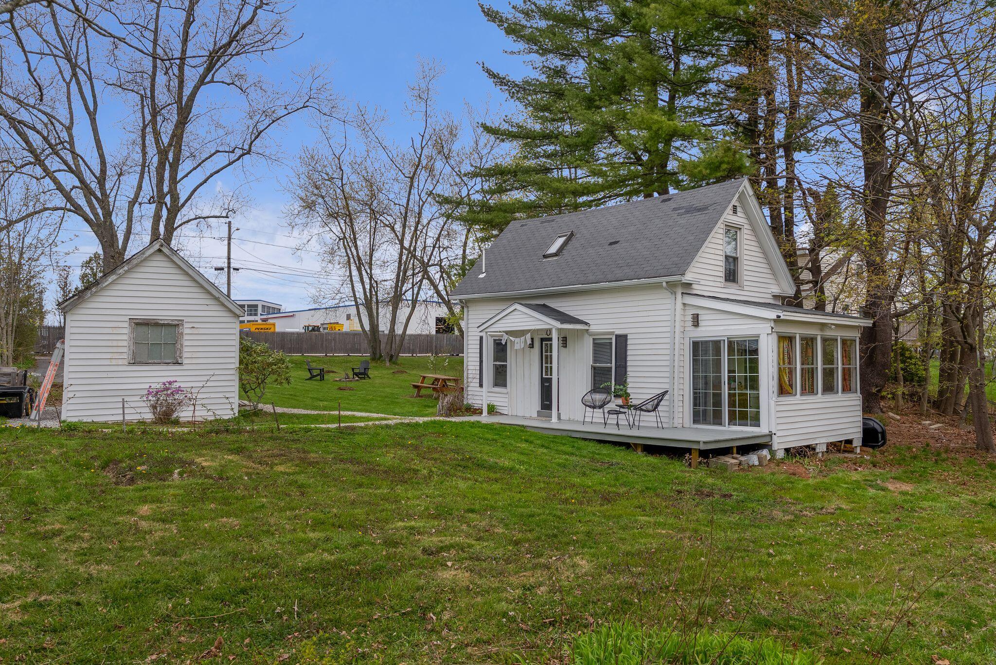 40 Webb Street Portland, ME 04102 - Photo 2 of 38 DSC09980 copy