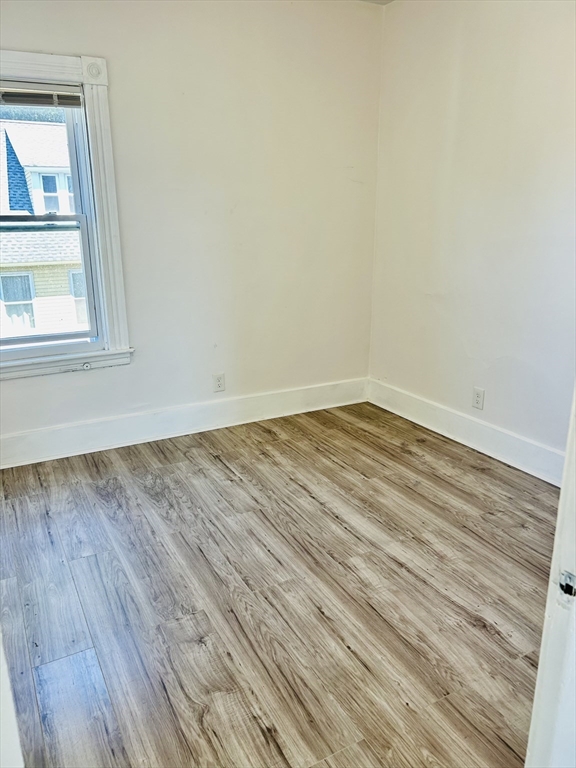 211 Vernon Street, Unit 3 Worcester, MA 01607 - Photo 12 of 13 Gallery Image 12
