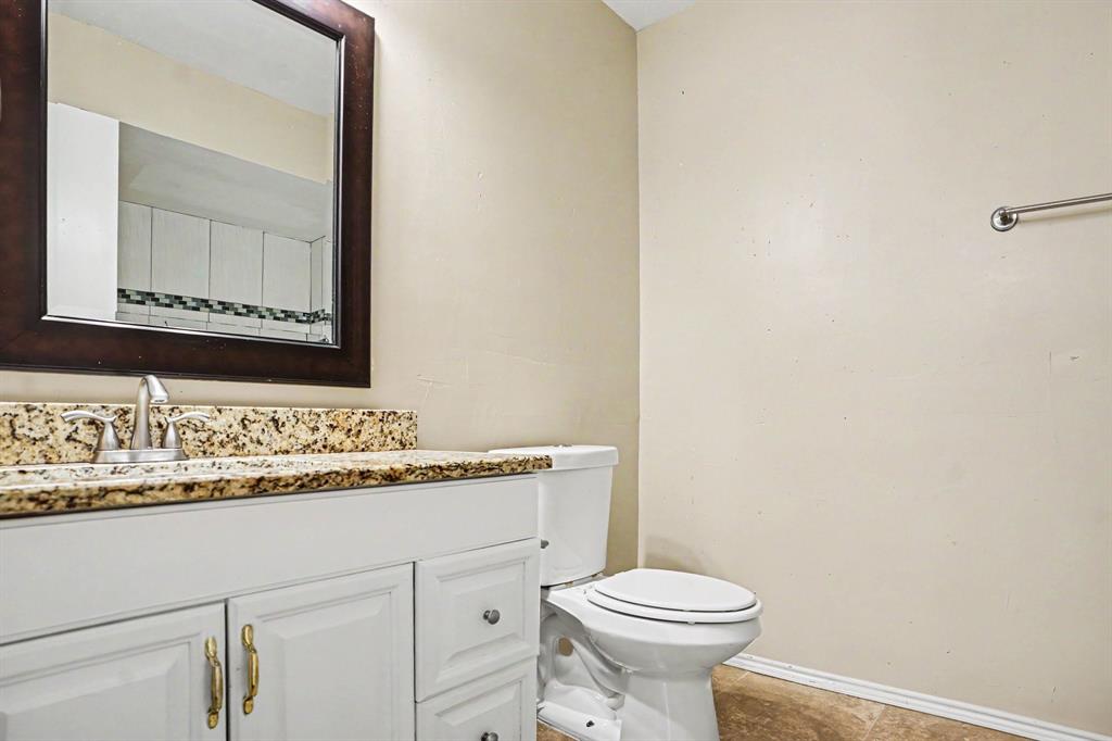 3708 Pinewood Street Bedford, TX 76021 - Photo 16 of 25