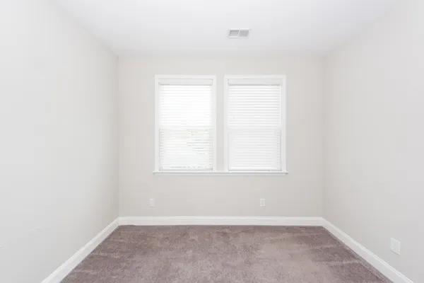 $1,950 | 7861 Montview Road, North Charleston, SC 29418