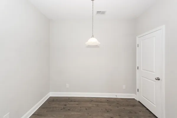 $1,950 | 7861 Montview Road, North Charleston, SC 29418