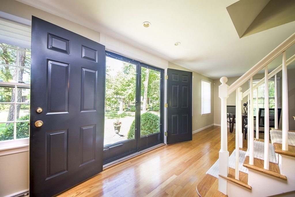 65 Metacomet Road Longmeadow, MA 01106 - Photo 14 of 30
