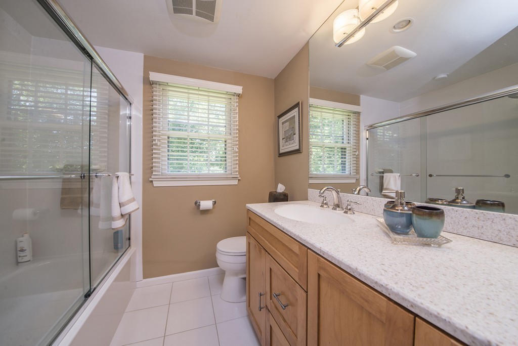 65 Metacomet Road Longmeadow, MA 01106 - Photo 21 of 30
