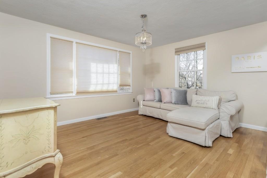 154 Spring Street Stoneham, MA 02180 - Photo 11 of 33